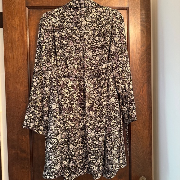 BCBG lightweight floral coat - Picture 7 of 8